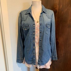 Gap jean button down